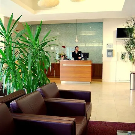 Maldron Smithfield 4*